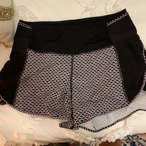 Lululemon Real Quick Shorts 3.5” RARE